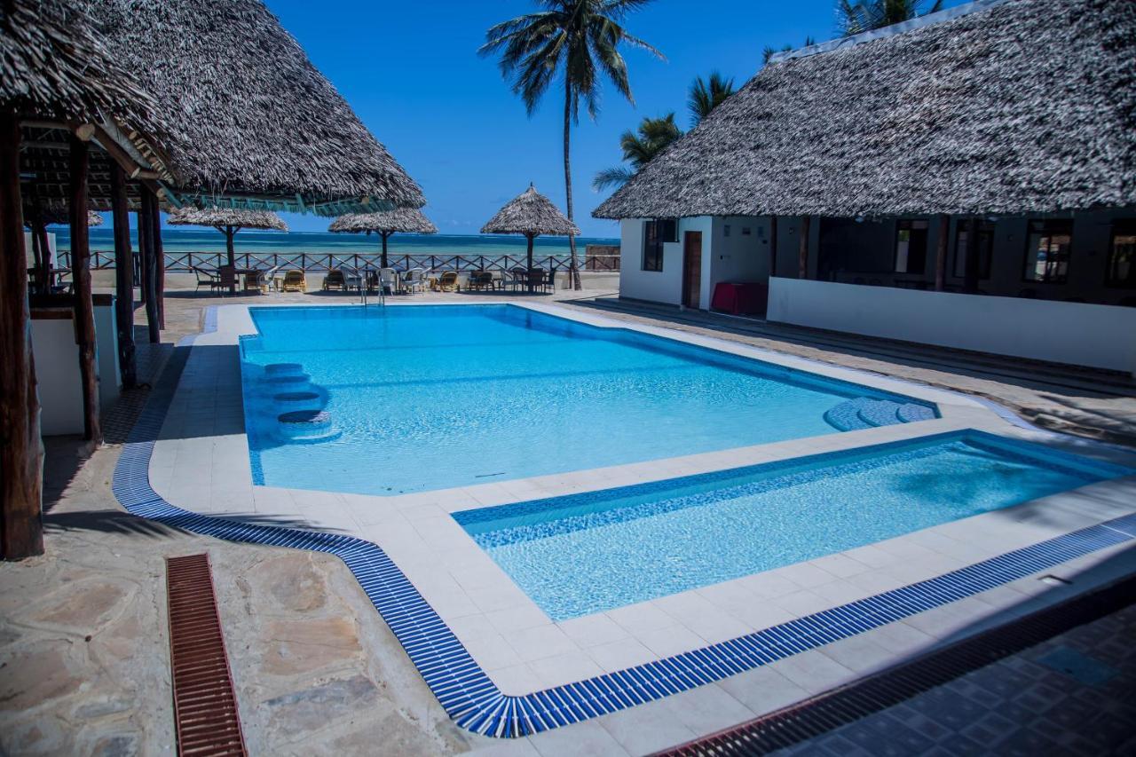 Sheratton Beach Villagio Mombasa Exterior foto
